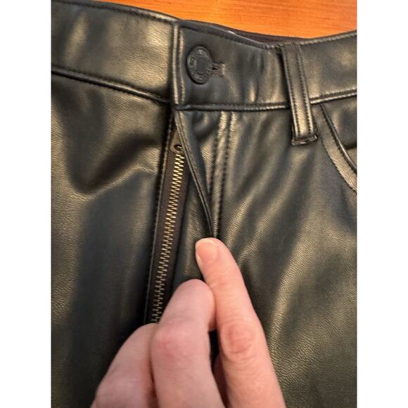 Abercrombie & Fitch Vegan Leather 90s Straight Ultra High Rise Pant Curve Love 6 - Picture 6 of 9
